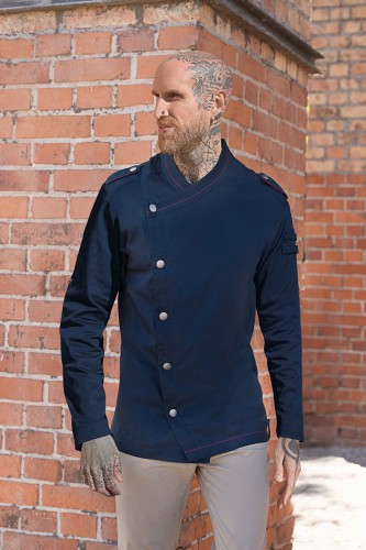 Zdjęcie aranżowane, mężczyzna w bluzie Rock CHEF, stalowy niebieski