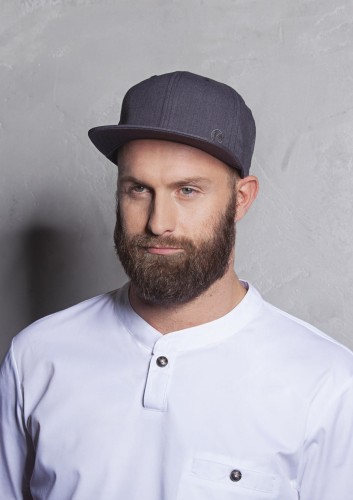 Czarna czapka z daszkiem CLASSIC (kolor vitnage)